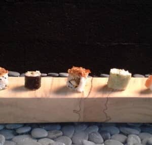 Création d'assiette de présentation pour sushi