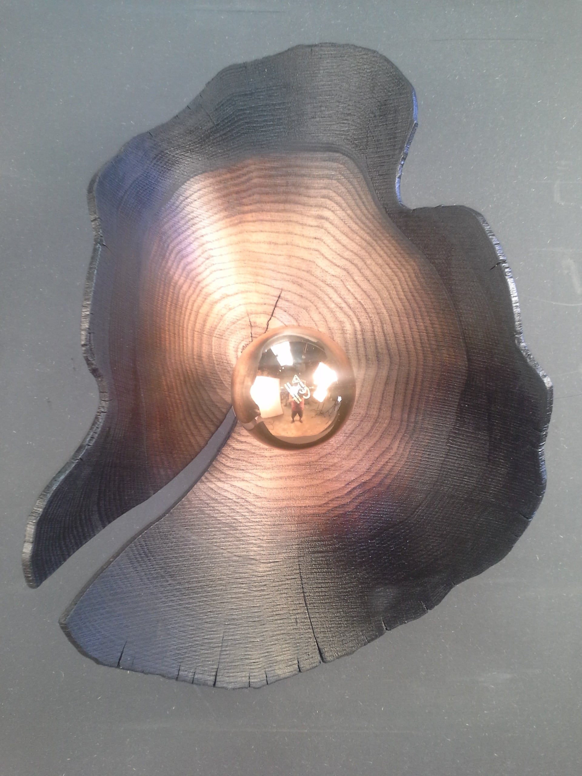 Création d'une applique en bois à demi brulée