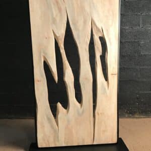 Création d'un paravent en planches de bois flotté trouées