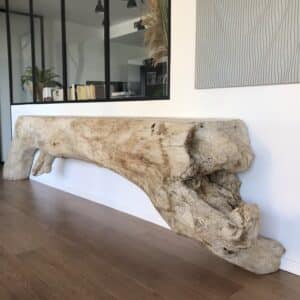 Création d'une console avec un arbre en bois flotté