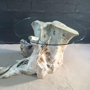 Création d'un mange debout en racine de bois flotté avec plateau en verre