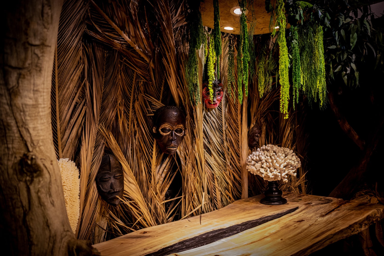 Création d'une table en bois flotté avec insert en bois flotté brulé